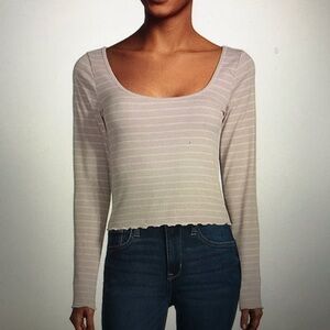 Arizona Juniors - Scoop Neck Long Sleeve T-Shirt